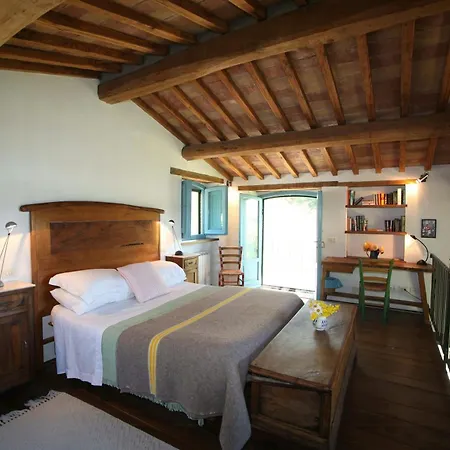 Romantic In Umbrian Hills Near Tuscany Сasa de vacaciones *